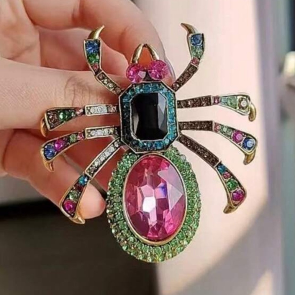 Gorgeous Gemstone Spider Brooch